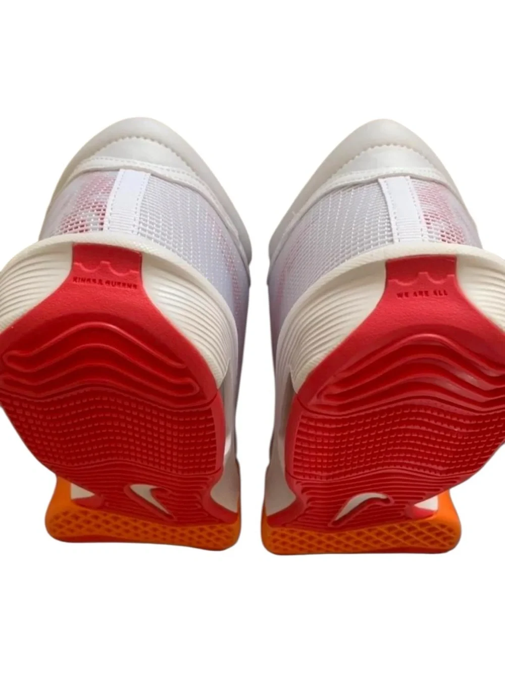Nike LeBron Witness VIII Dunkin Donuts Basketball Shoes Mens Size 9.5 New In Box